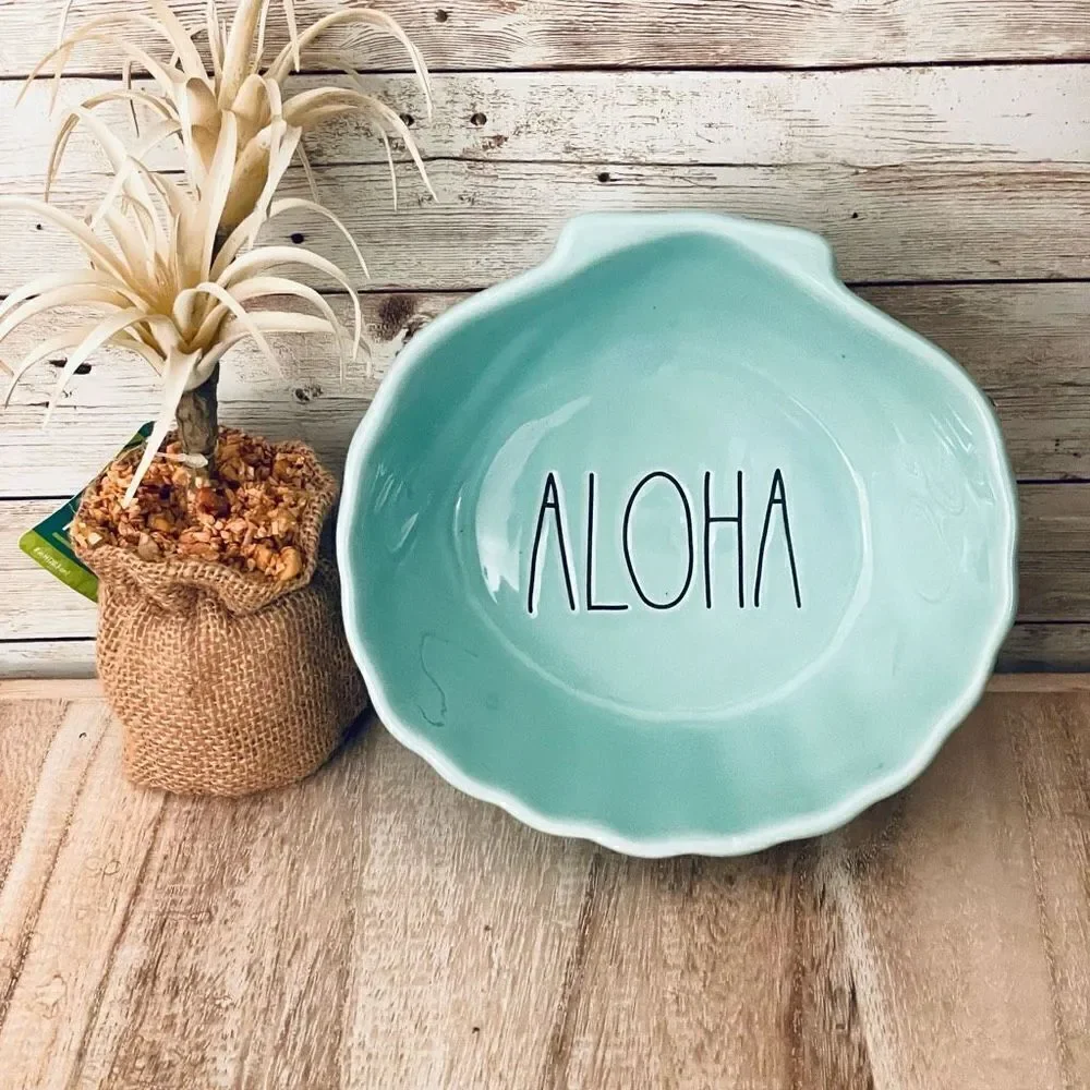 NWT Gorgeous Rae Dunn ALOHA shell shape blue Ceramic plate/tray/ Dish Bowl